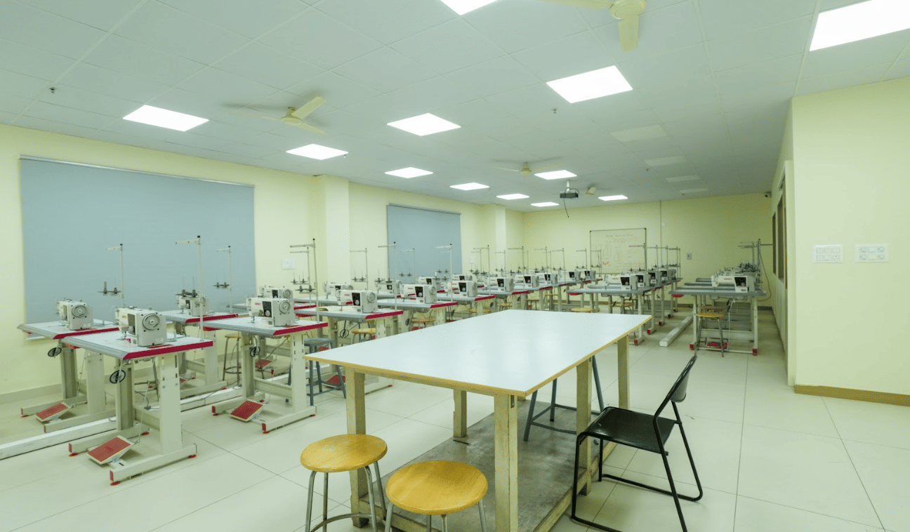 Indian Institute of Fashion Technology Bangalore Academic Building photo 21